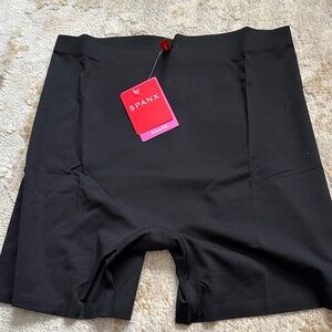 SPANX Black Mid-Thigh Shaper